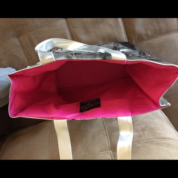 ❌SOLD❌Victoria's Secret Tote✨ - Picture 4 of 6